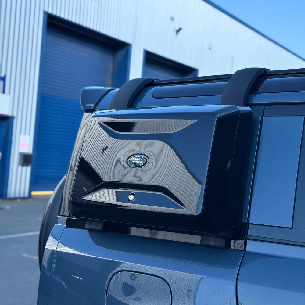 Land Rover Defender - 90/110: Gloss Black Side Box 20+