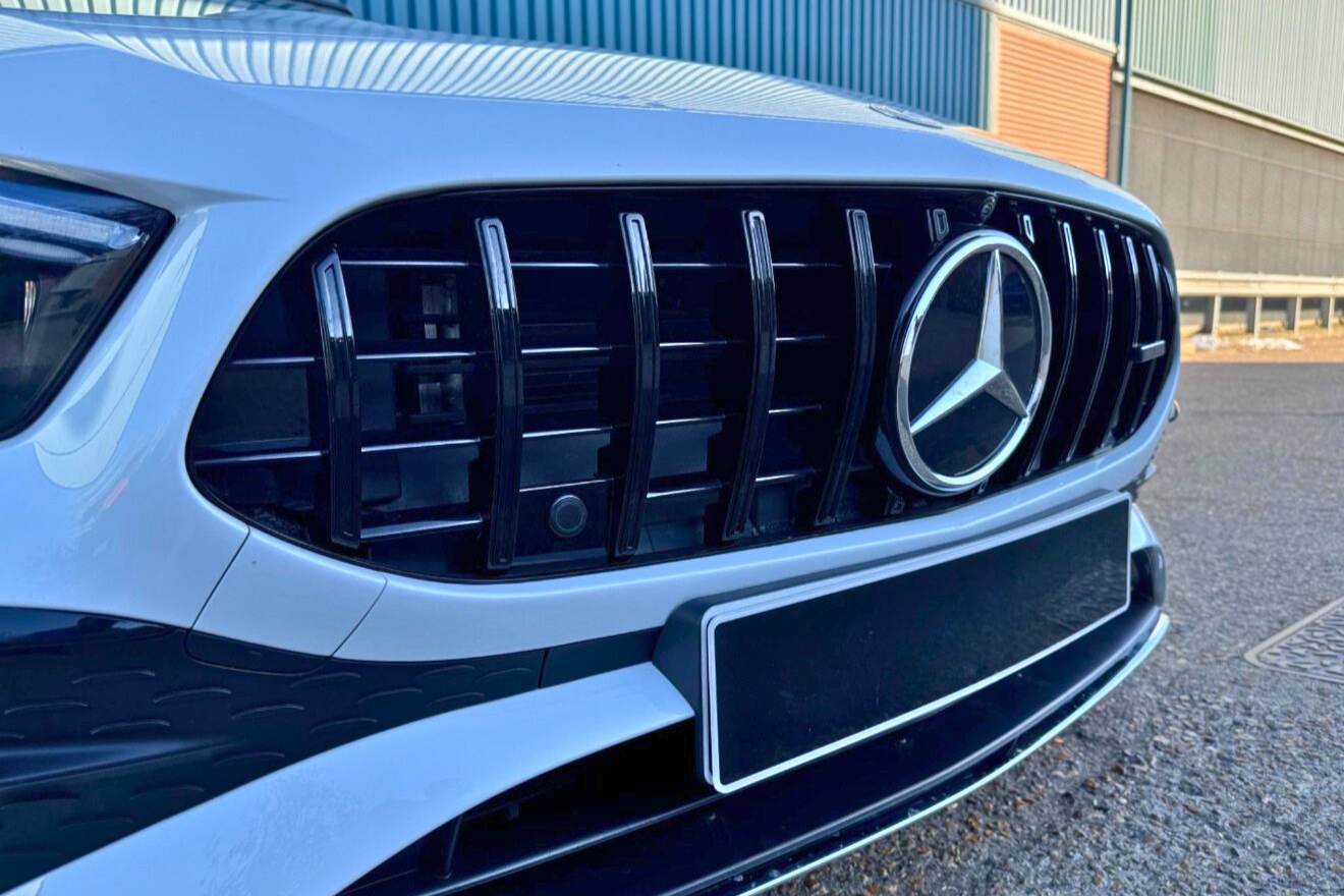 A Class - W177 Facelift: Gloss Black GT Panamericana Grill 23+