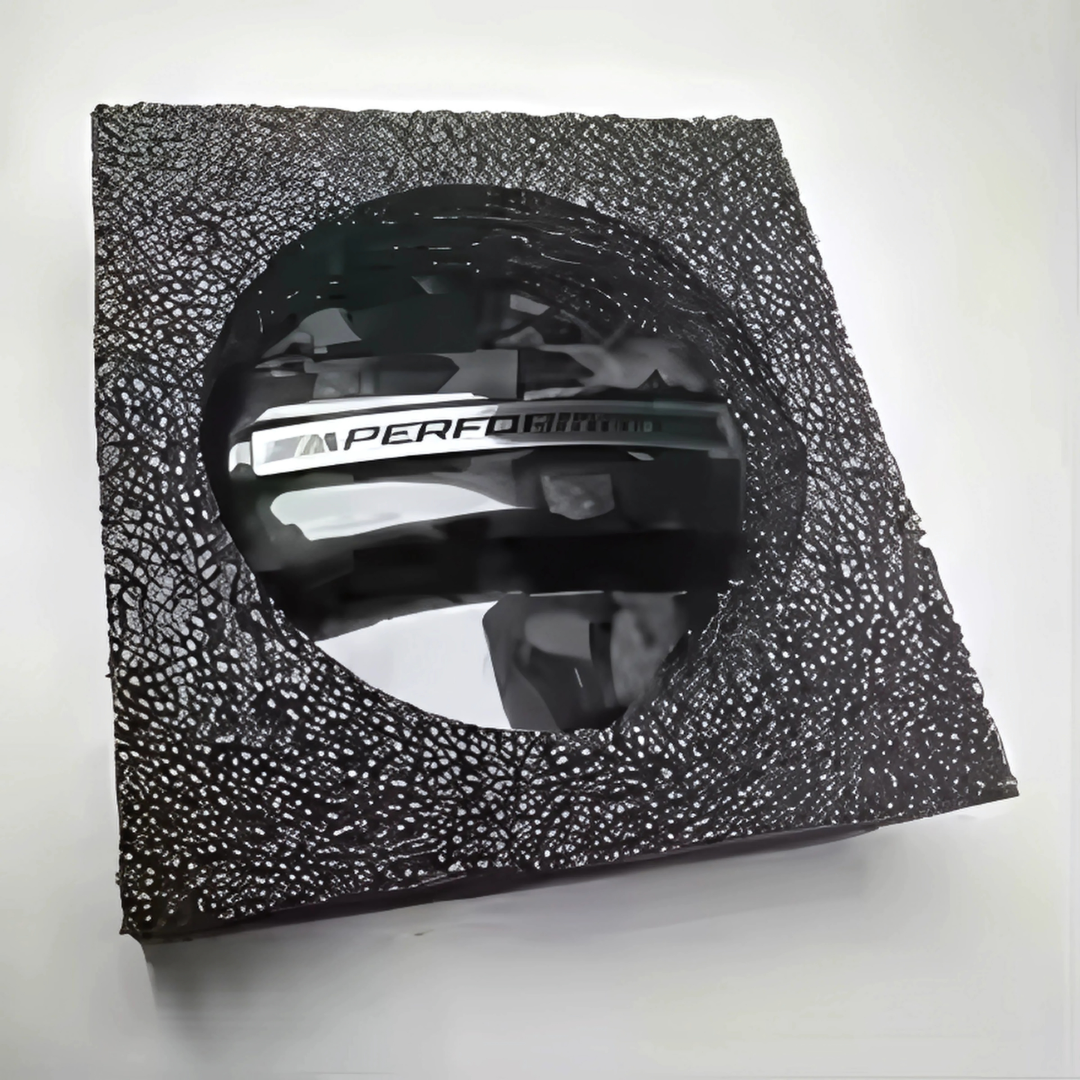 BMW CARBON FIBRE FUEL CAP