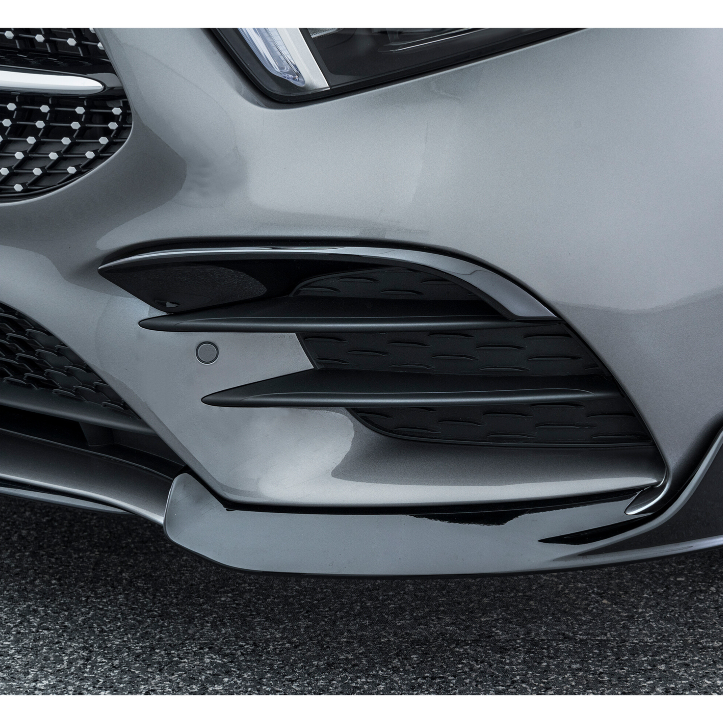 A Class - W177: Gloss Black Brabus Style Splitter 18-23