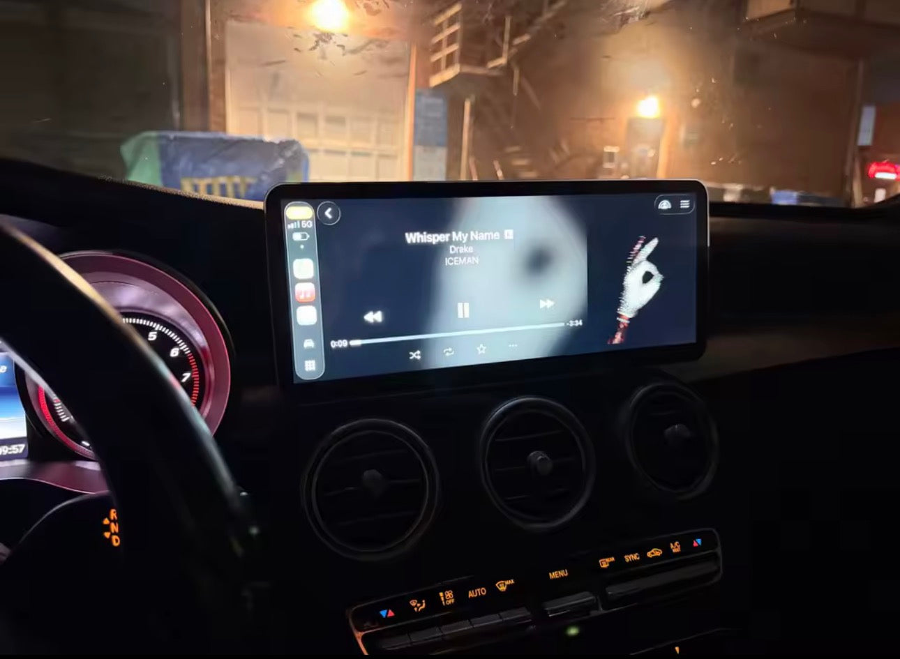 Mercedes-Benz 12.3 inches Multimedia Screen With Apple CarPlay/Android Auto