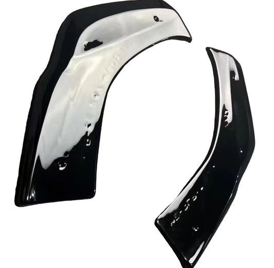 Mercedes GLA Maxton Design Gloss Black Rear Side Splitter