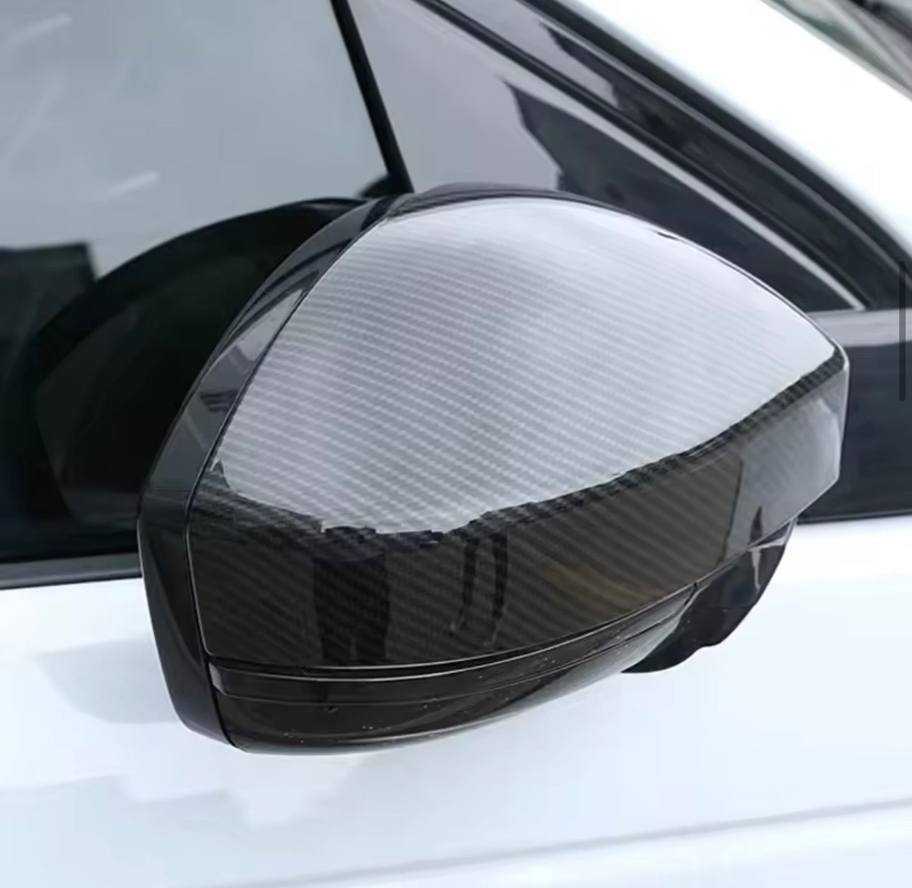 Range Rover Evoque carbon fiber mirror caps