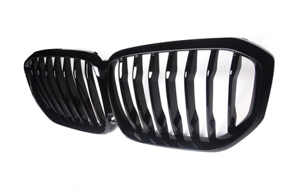 X5 - G05: Gloss Black Single Slat Grill 19-22