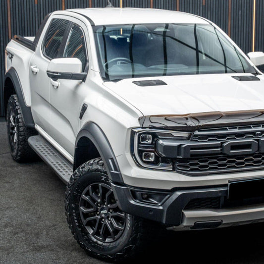 Ranger - T9 Facelift Wildtrak: Matte Black Wheel Arch Fender Flares with Sensors 23+